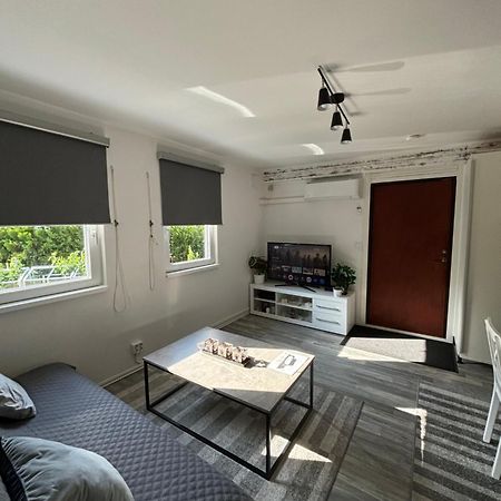 Videdal Apartment 2 Rooms - Own Entrance & Free Parking Малмьо Екстериор снимка